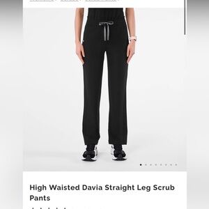 Figs Black Highwaisted Davia scrub pants